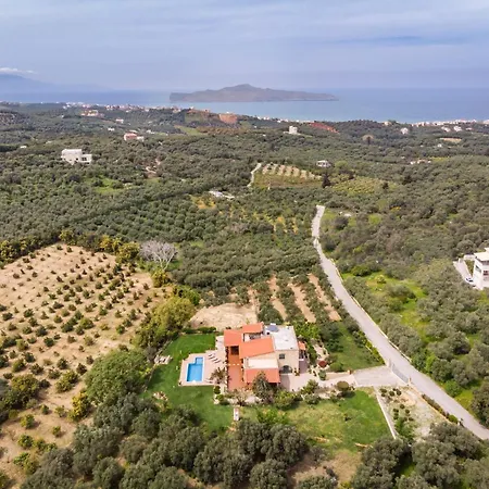 Ferienhaus Athina Traditional By Be On Holidays *