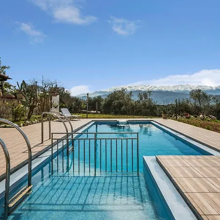 Athina Traditional By Be On Holidays Ferienhaus Stalós
