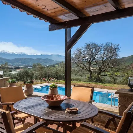 Athina Traditional By Be On Holidays Ferienhaus *