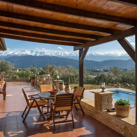 Ferienhaus Athina Traditional By Be On Holidays
