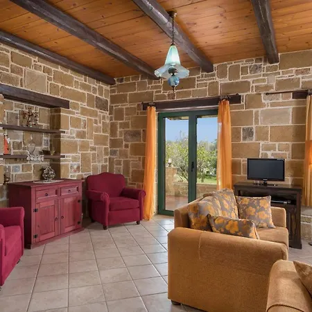 Ferienhaus Athina Traditional By Be On Holidays Stalós