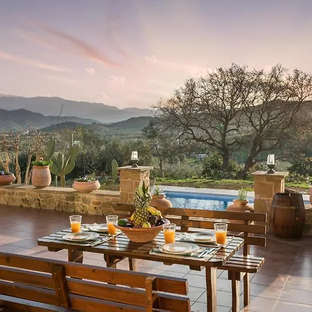Athina Traditional By Be On Holidays Ferienhaus *